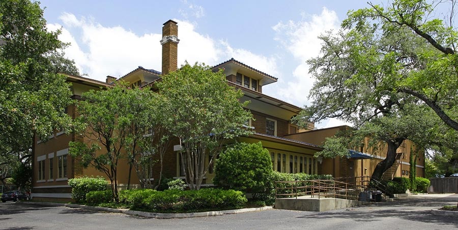 The Ariel House — 8118 Datapoint Dr., San Antonio